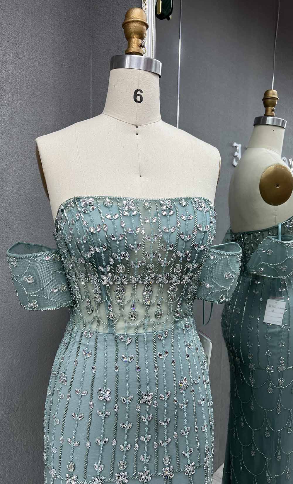 YQLNNE 5019 Sage Green Off Shoulder Evening Dress Crystals Beaded With Removable Train