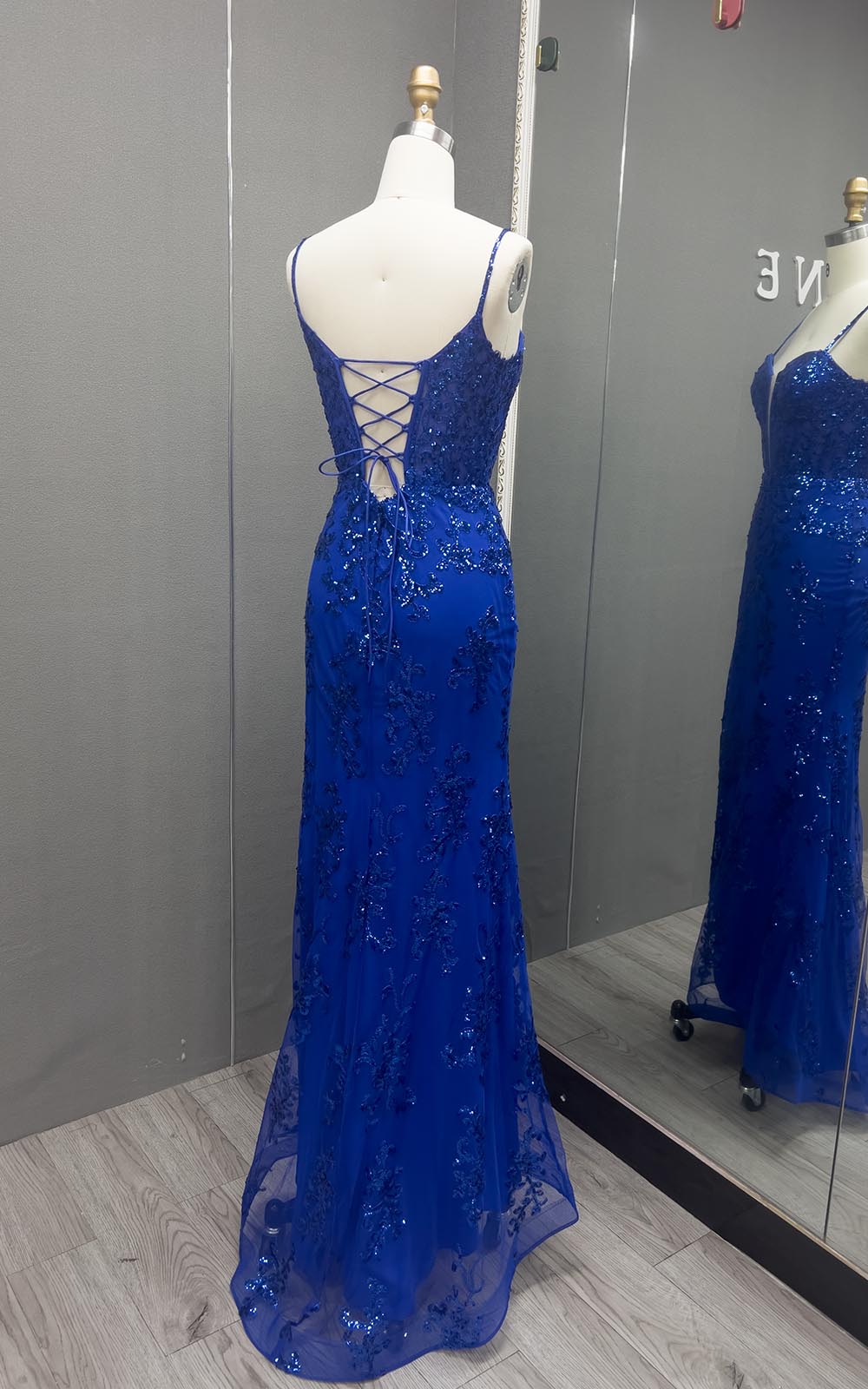 YQLNNE Royal Blue Long Slit Prom Dresses Straps Evening Gown