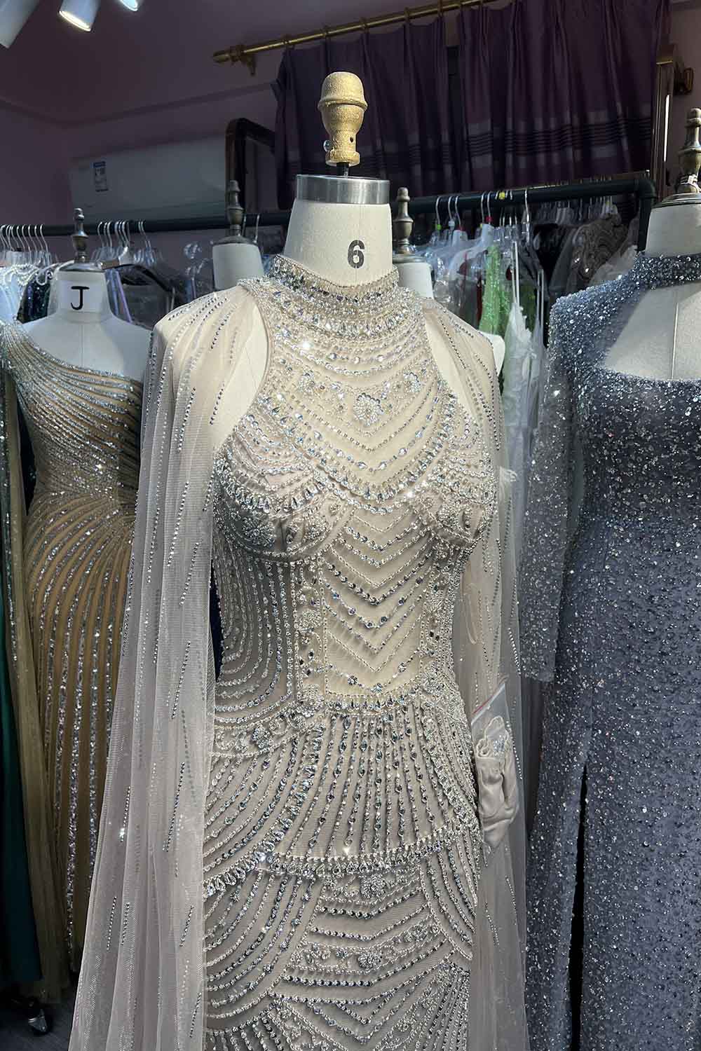 YQLNNE 050 Nude Crystals Long Evening Dress Formal Dubai Dresses