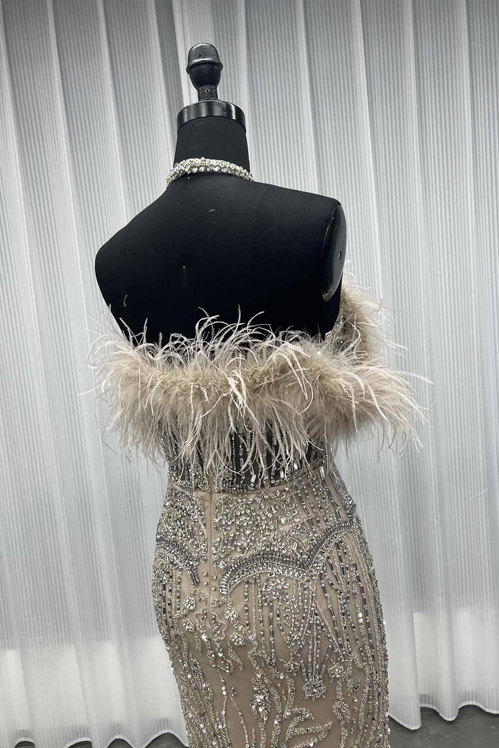 YQLNNE 044 Luxury Nude Feathers Crystals Evening Dress Long Mermaid Pageant Party Gown
