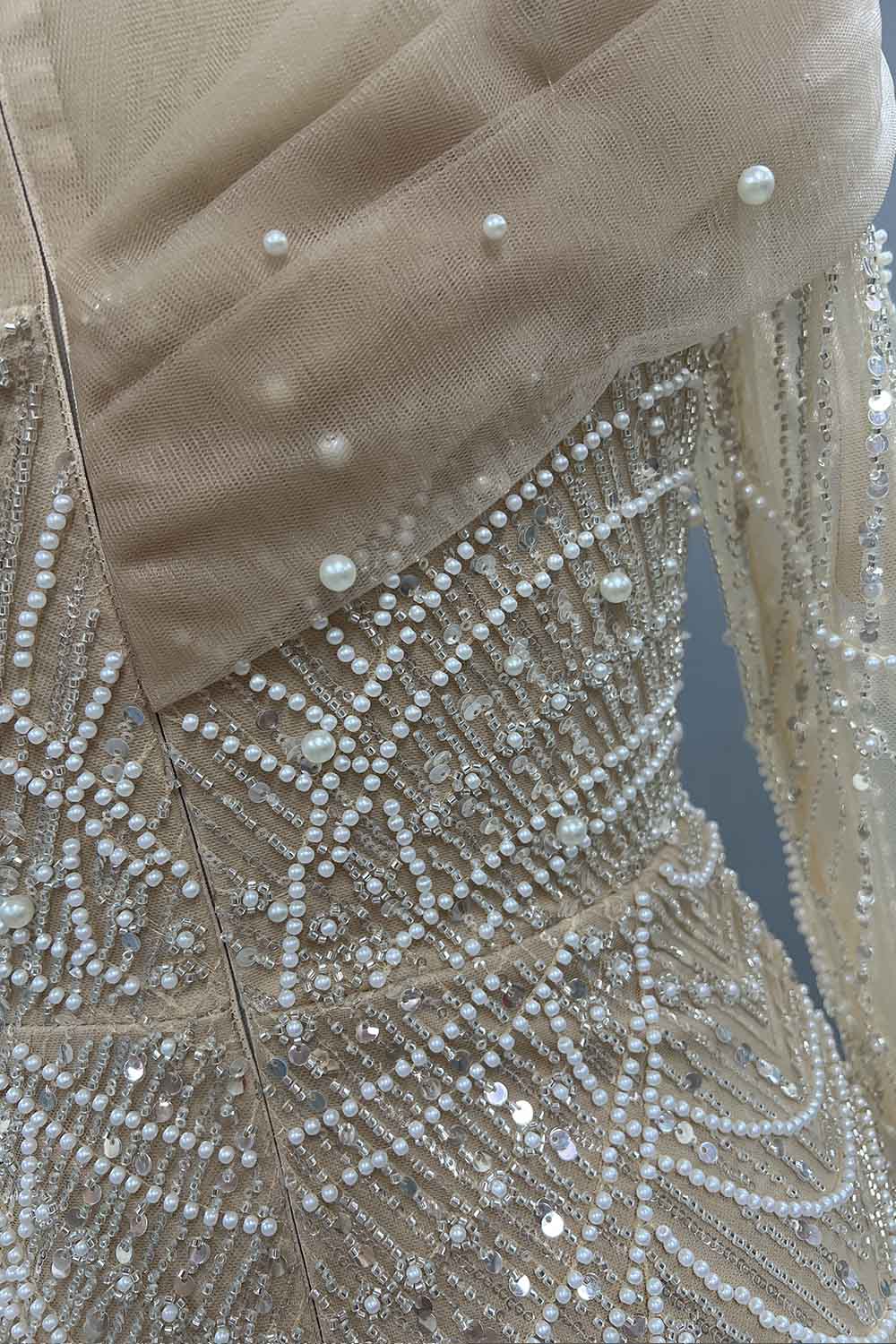 YQLNNE Modest Nude Beading Long Sleeves Evening Dress