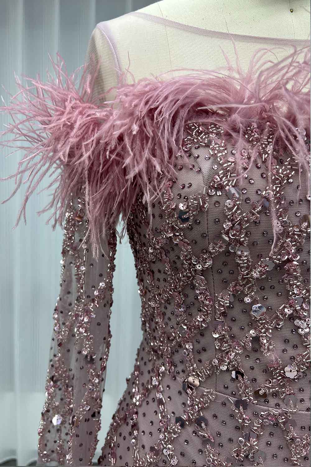 YQLNNE 0139 Nude Feathers Beaded Evening Dress With Sleeves