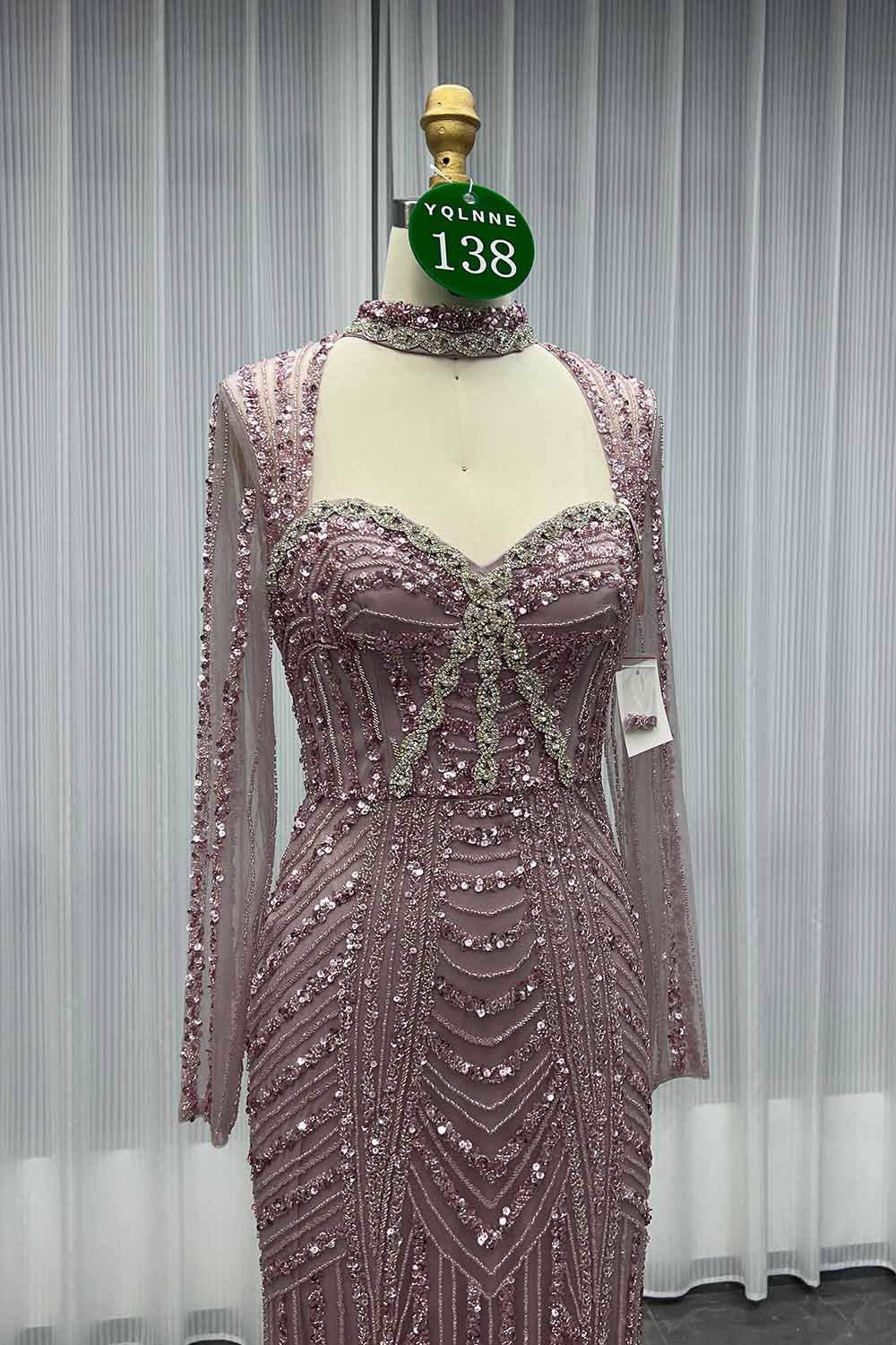 YQLNNE 0138 Pink Long Sleeves Evening Dress Handmade Heavy Crystals Beaded
