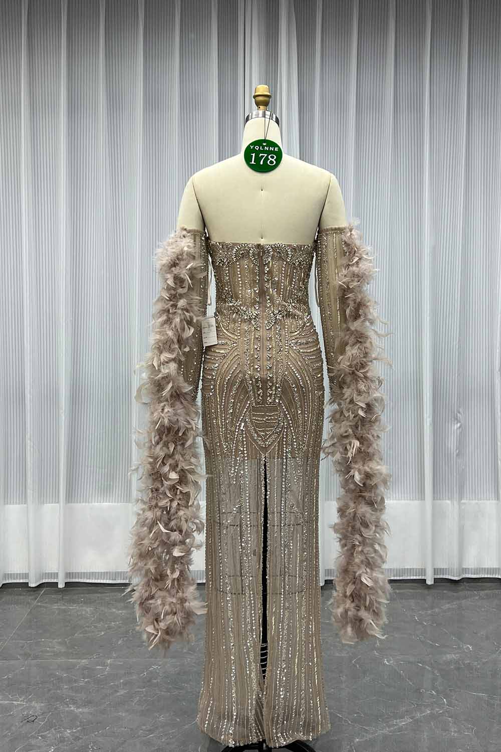 YQLNNE 0178 Pink Feathers Crystals Beaded Evening Dress Mermaid Removable Train