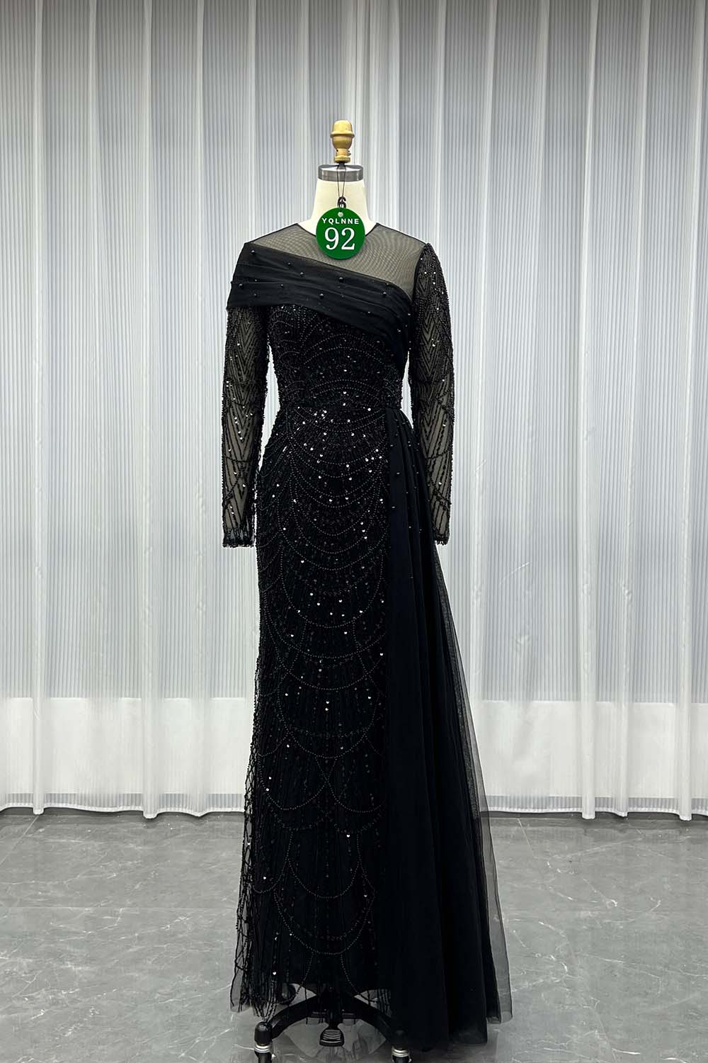 YQLNNE 092 Black Full Sleeves Beading Evening Dress
