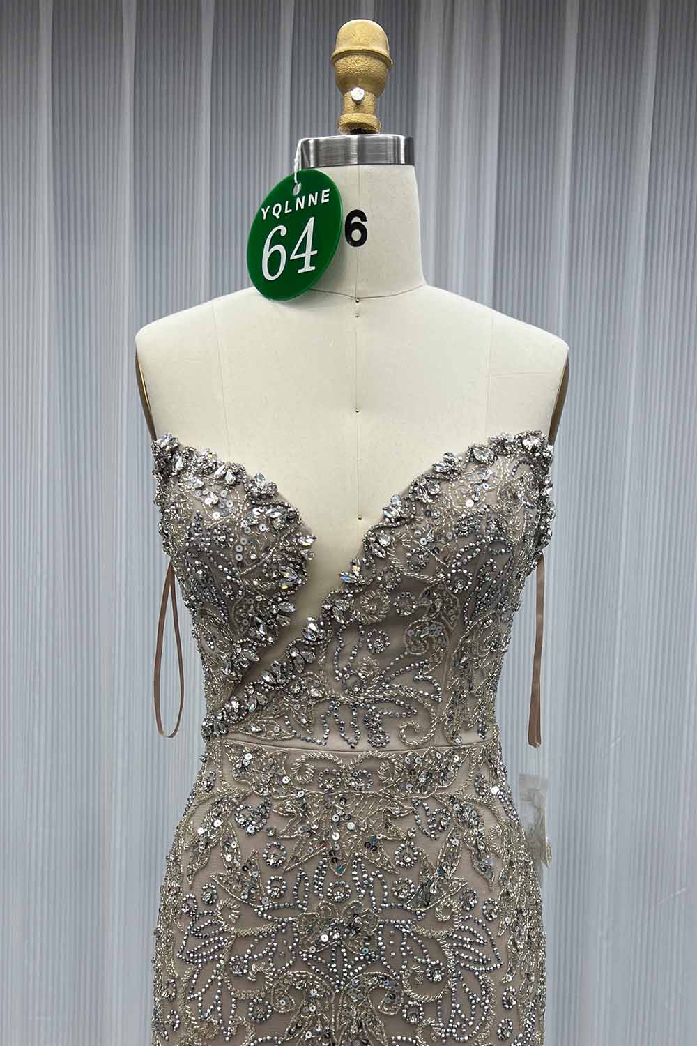 YQLNNE 064 Luxury Silver Nude Crystals Evening Dresses Long Mermaid Slit Tulle Beaded Formal Women Wedding Party Gown
