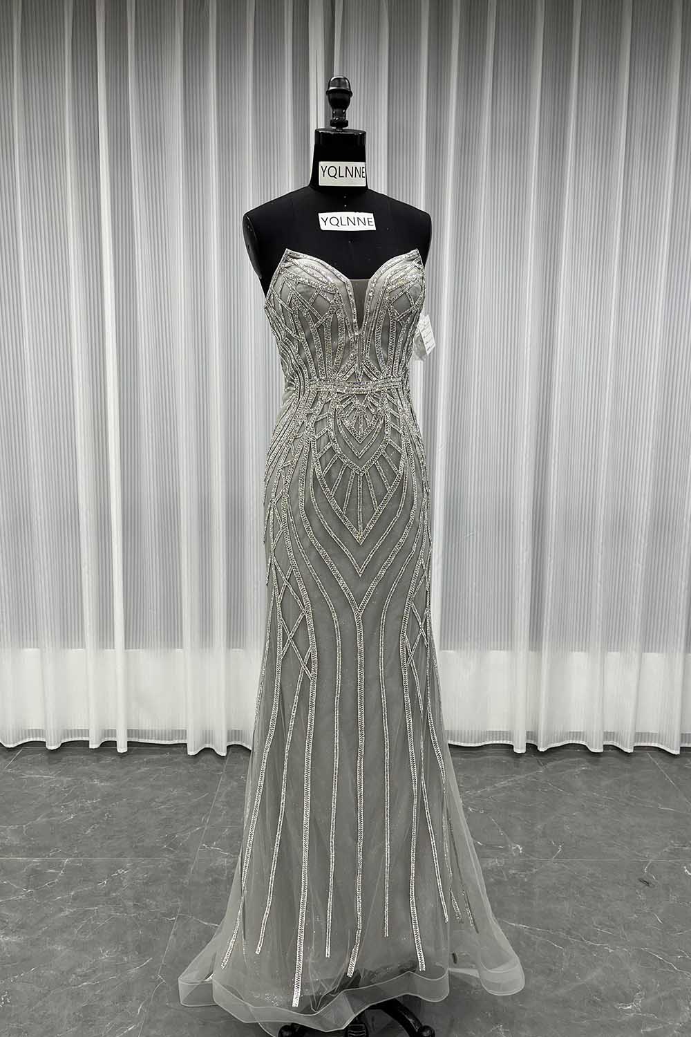 YQLNNE 0130 Black Strapless Crystal Evening Dress Long Mermaid Party Dress Lace-up Back