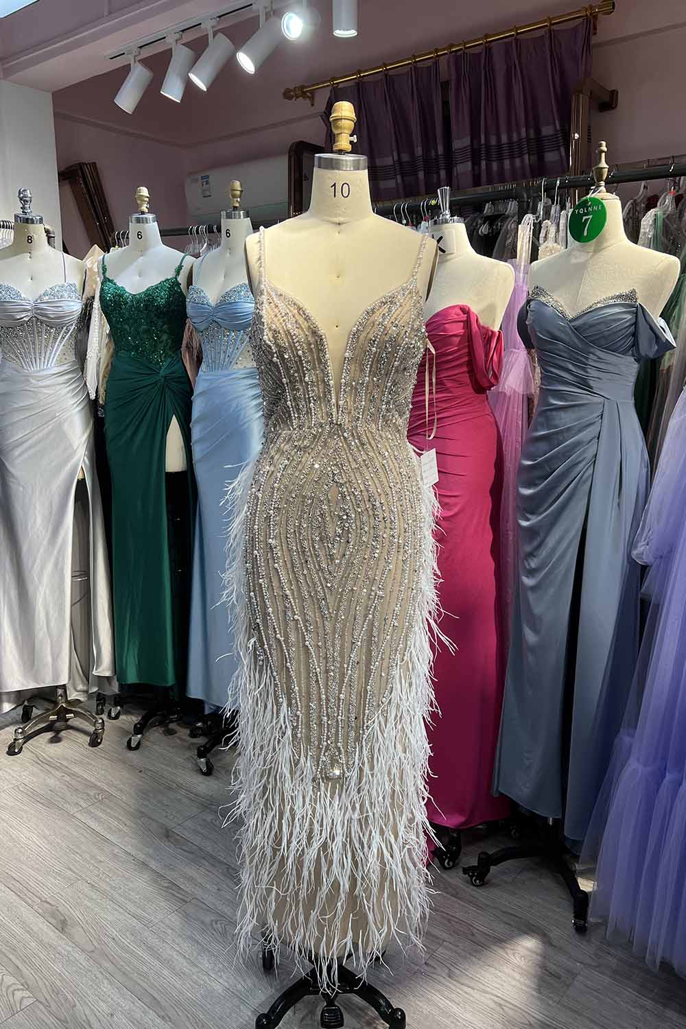 YQLNNE 082 White Nude Feathers Evening Dress With Crystals Pearls Wedding Party Gown