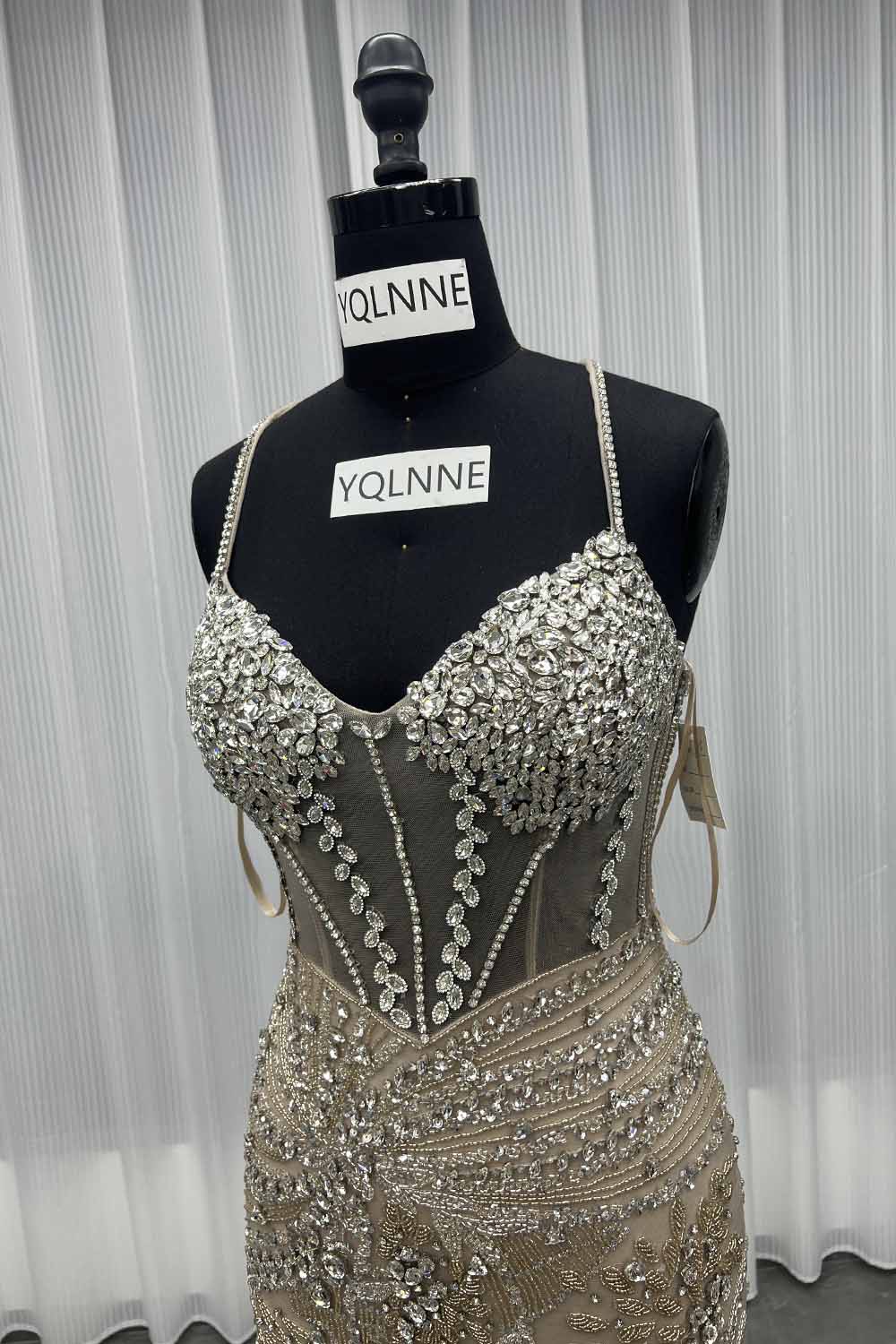 YQLNNE Nude Rhinestones Mermaid Evening Dress Long Formal Women Party Dress