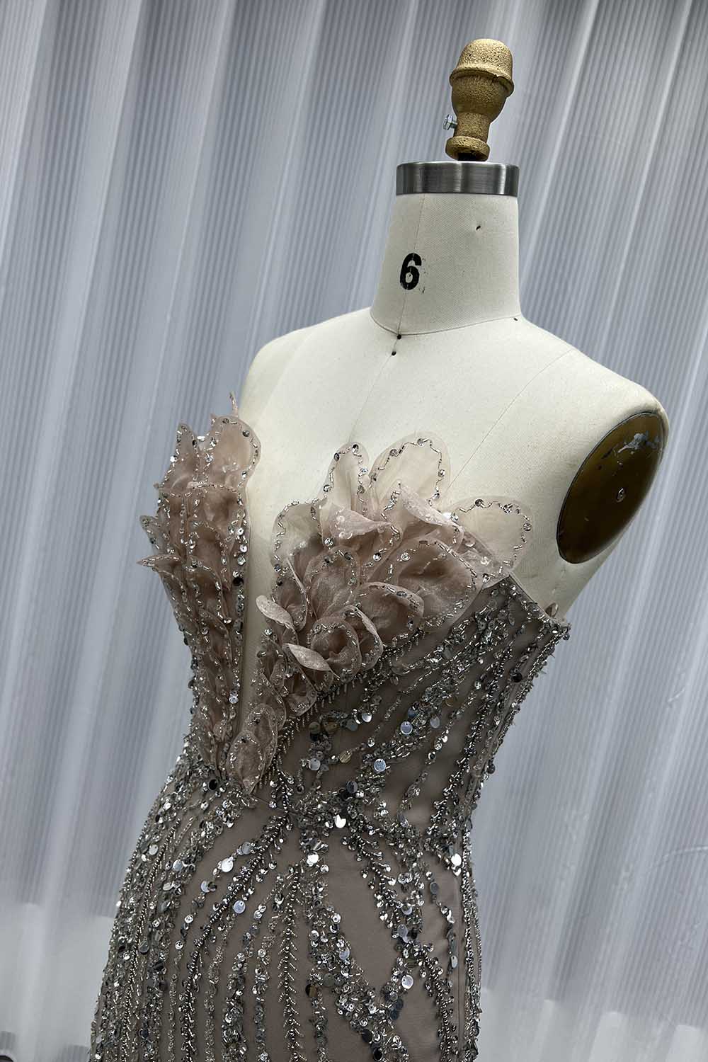 YQLNNE 040 Nude Strapless Long Evening Dress Crystals Beaded Formal Gown