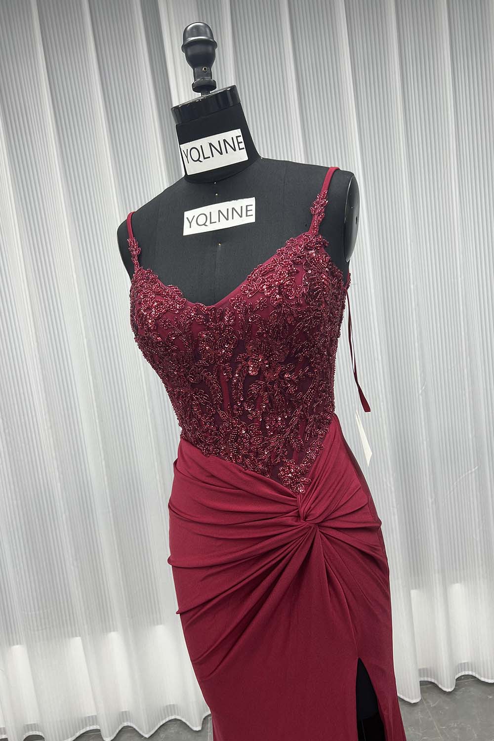 YQLNNE 01 Sexy Black Embroidered Long Slit Prom Dresses Mermaid Spaghetti Beading Party Gown