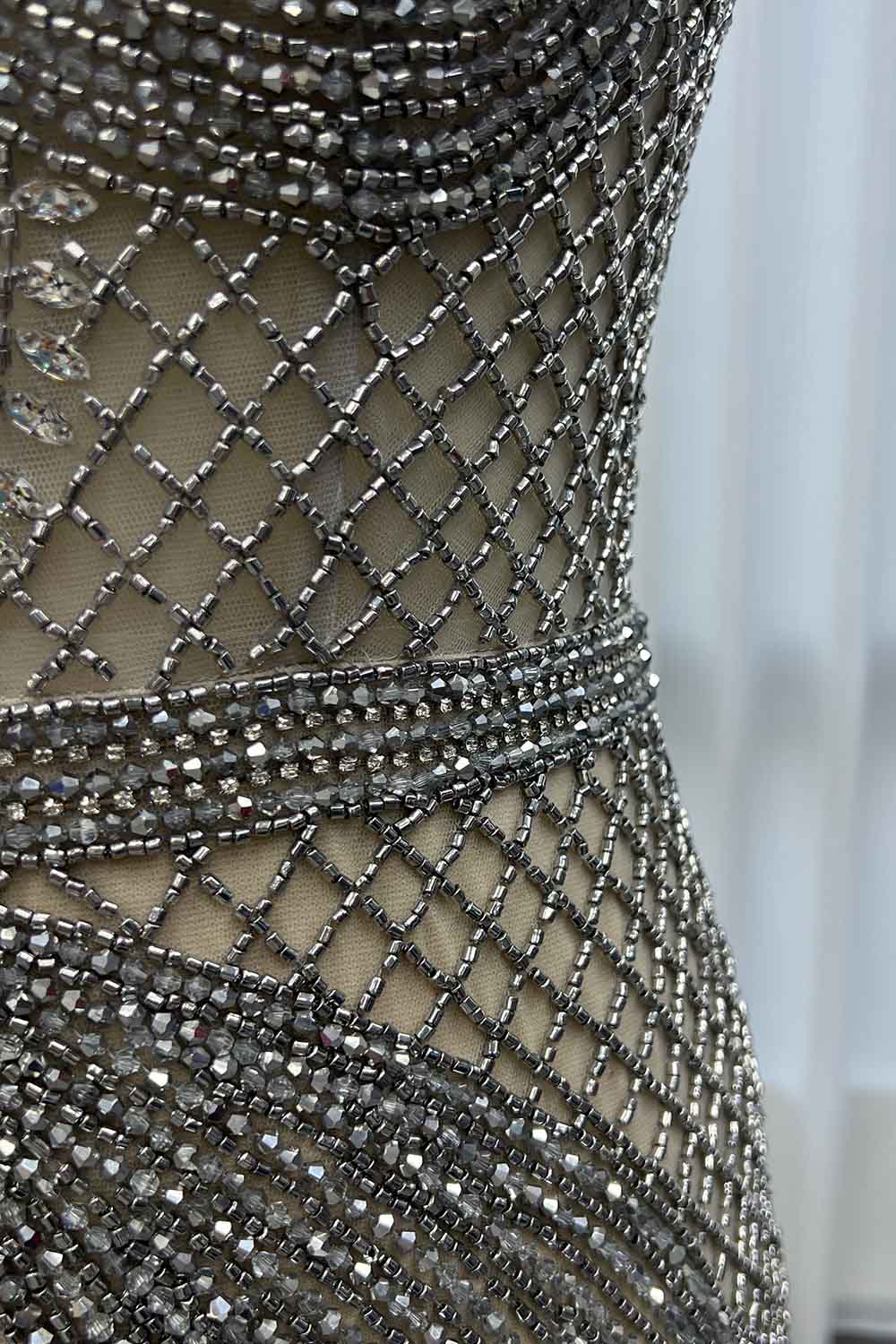 YQLNNE 0147 Silver Nude Crystals Beaded Evening Dress With Cap Sleeves