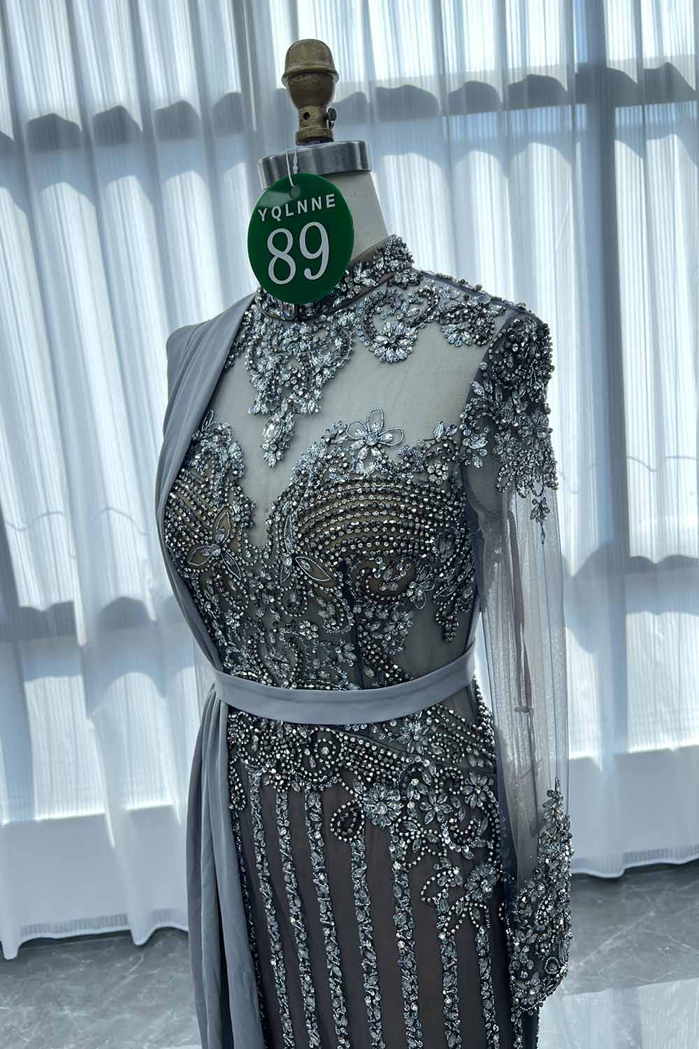 YQLNNE 089 Gray Long Sleeves Evening Dress Handmade Crystals Beaded Formal Gown