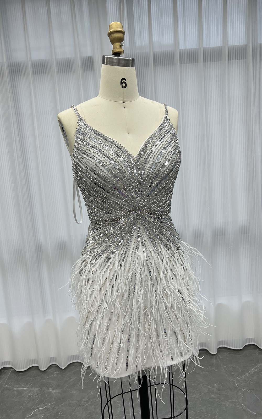 YQLNNE 0129 Black and White Short Feathers Party Dress With Handmade Crystals Beaded