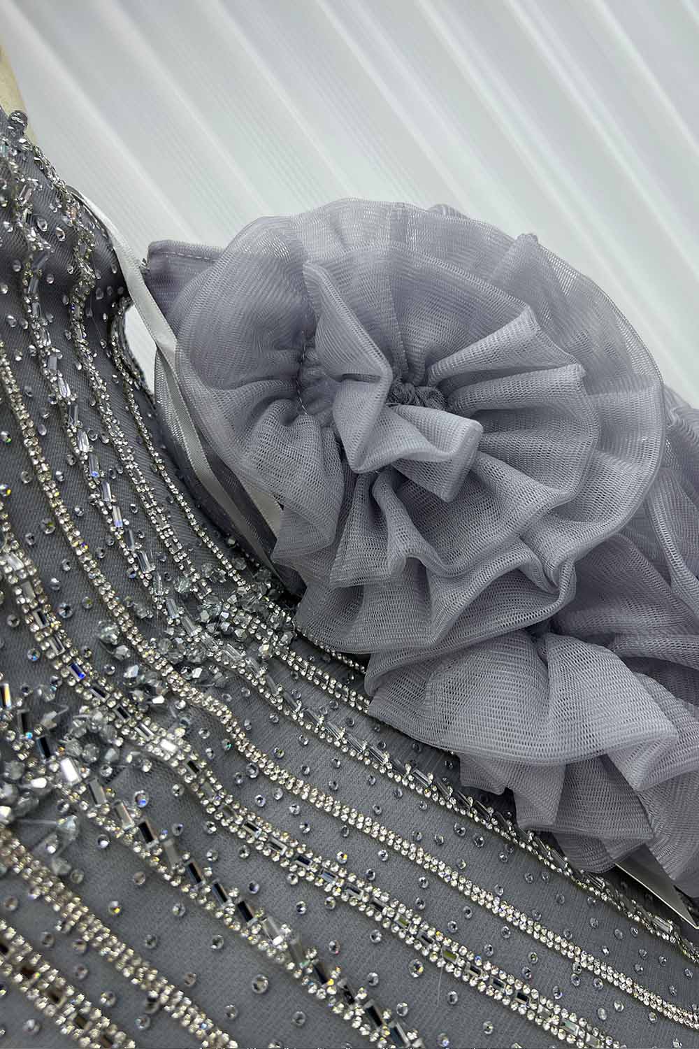 YQLNNE 0128 Luxury Gray Crystals Evening Party Gown With Removable Sleeves