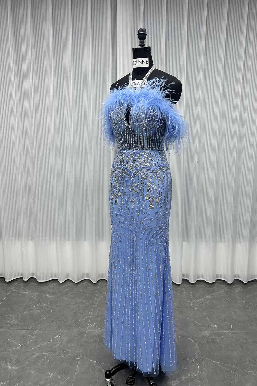 YQLNNE 044 Luxury Nude Feathers Crystals Evening Dress Long Mermaid Pageant Party Gown