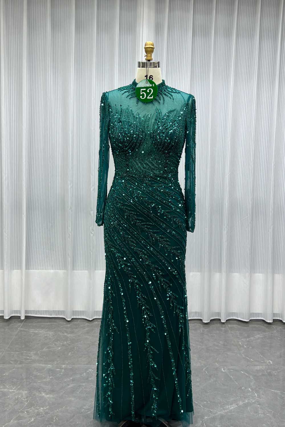 YQLNNE 052 Modest Dark Green Full Sleeves Evening Dress Handmade Beaded With Removable Train