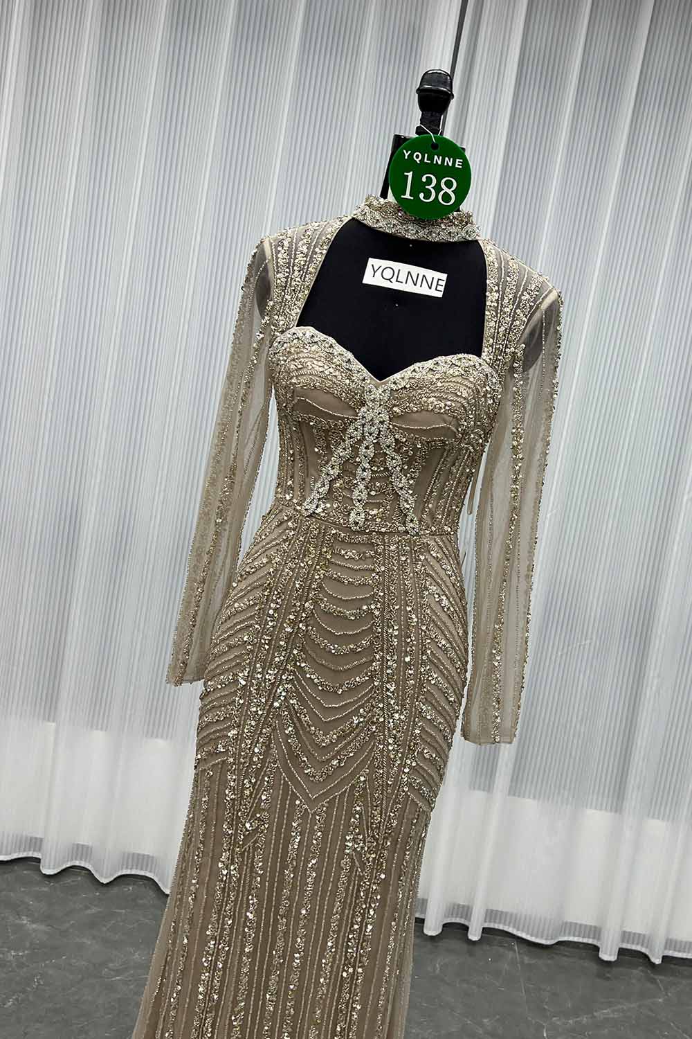 YQLNNE 0138 Pink Long Sleeves Evening Dress Handmade Heavy Crystals Beaded