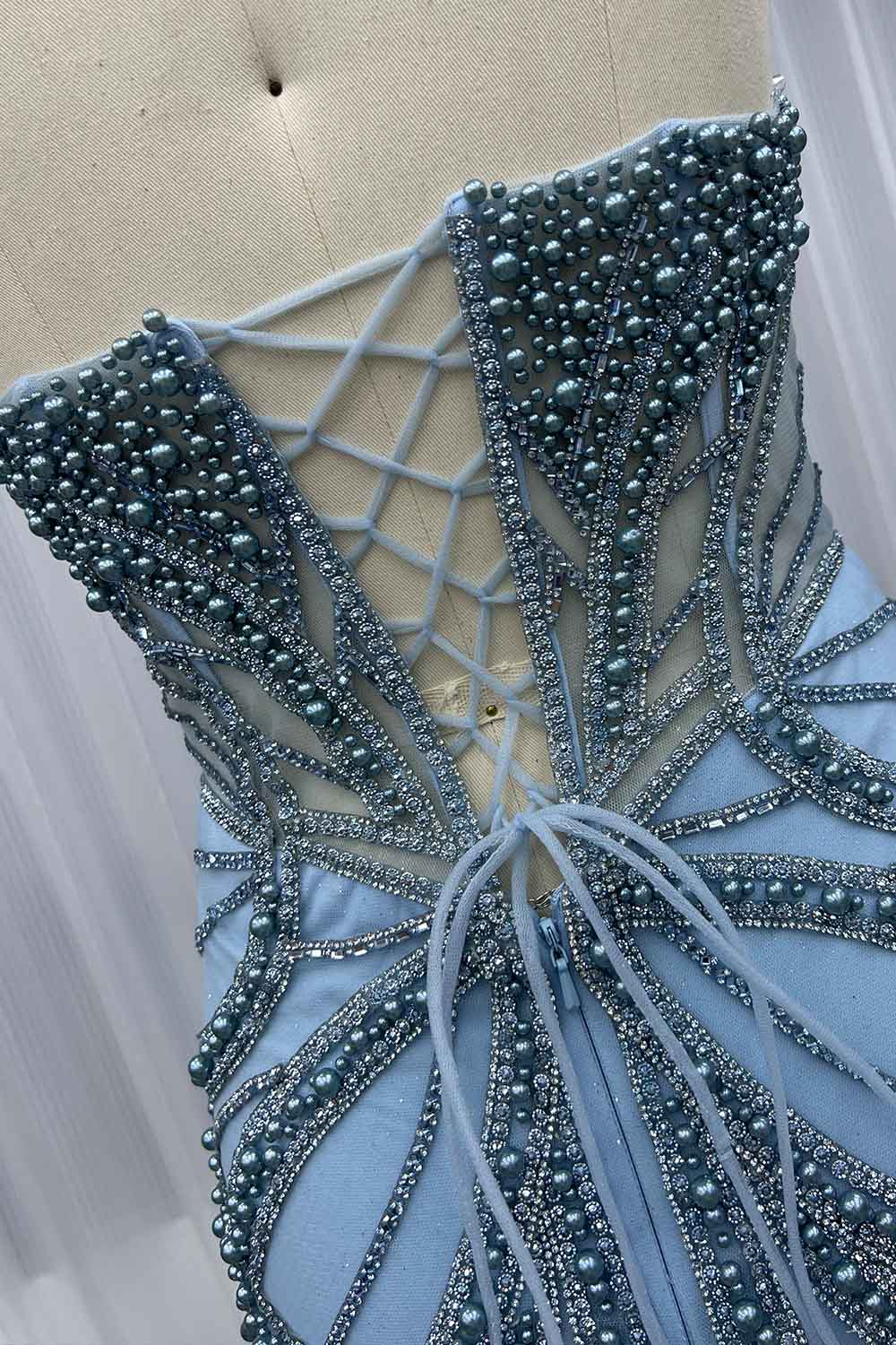 YQLNNE 0103 Blue Strapless Crystals Pearls Prom Dress Long Party Gown