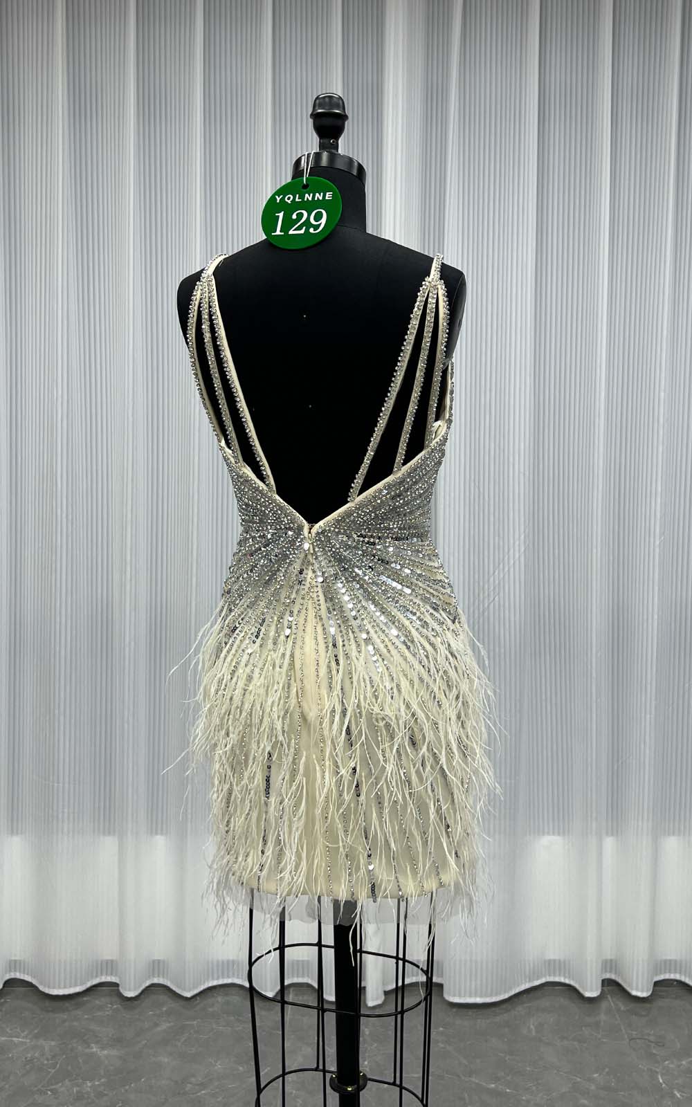 YQLNNE 0129 Silver Feathers Short Evening Dress Crystals Beaded Party Gown
