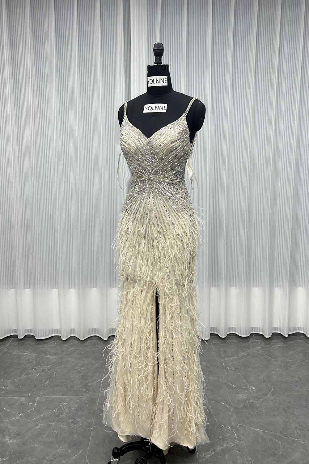 YQLNNE 043 Silver Nude Feathers Crystals Evening Dress Wedding Party Gown