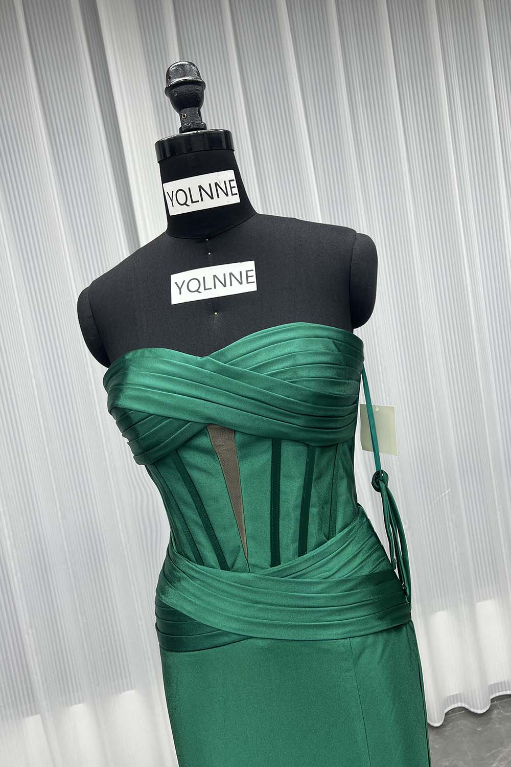 YQLNNE 097 Green Satin Long Slit Prom Dress Mermaid Party Gown