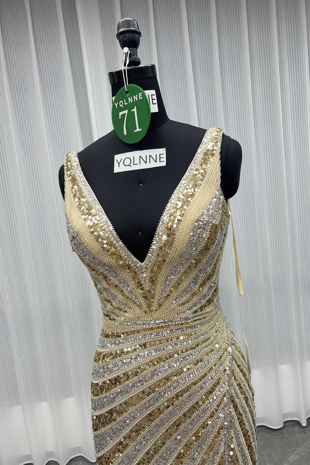 YQLNNE 071 Gold Sequined Long Prom Dresses Mermaid Party Dress