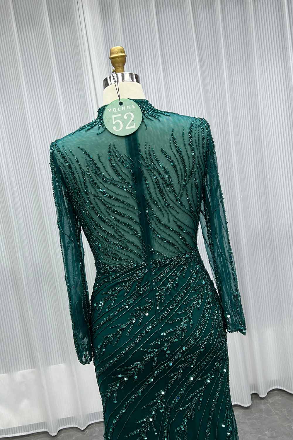 YQLNNE 052 Modest Dark Green Full Sleeves Evening Dress Handmade Beaded With Removable Train
