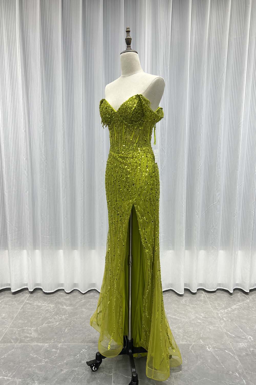 YQLNNE 08 Sliver Off The Shoulder Long Prom Dresses Slit Sequined Beaded Women Party Dress