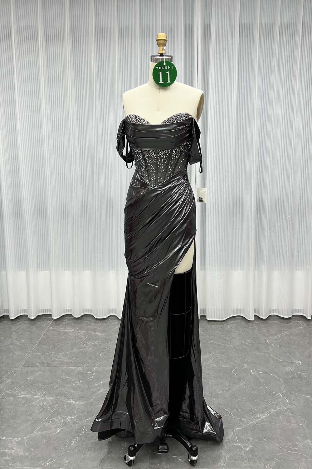 YQLNNE 011 Gold Off the Shoulder Crystals Prom Dresses Long Mermaid Party Gown