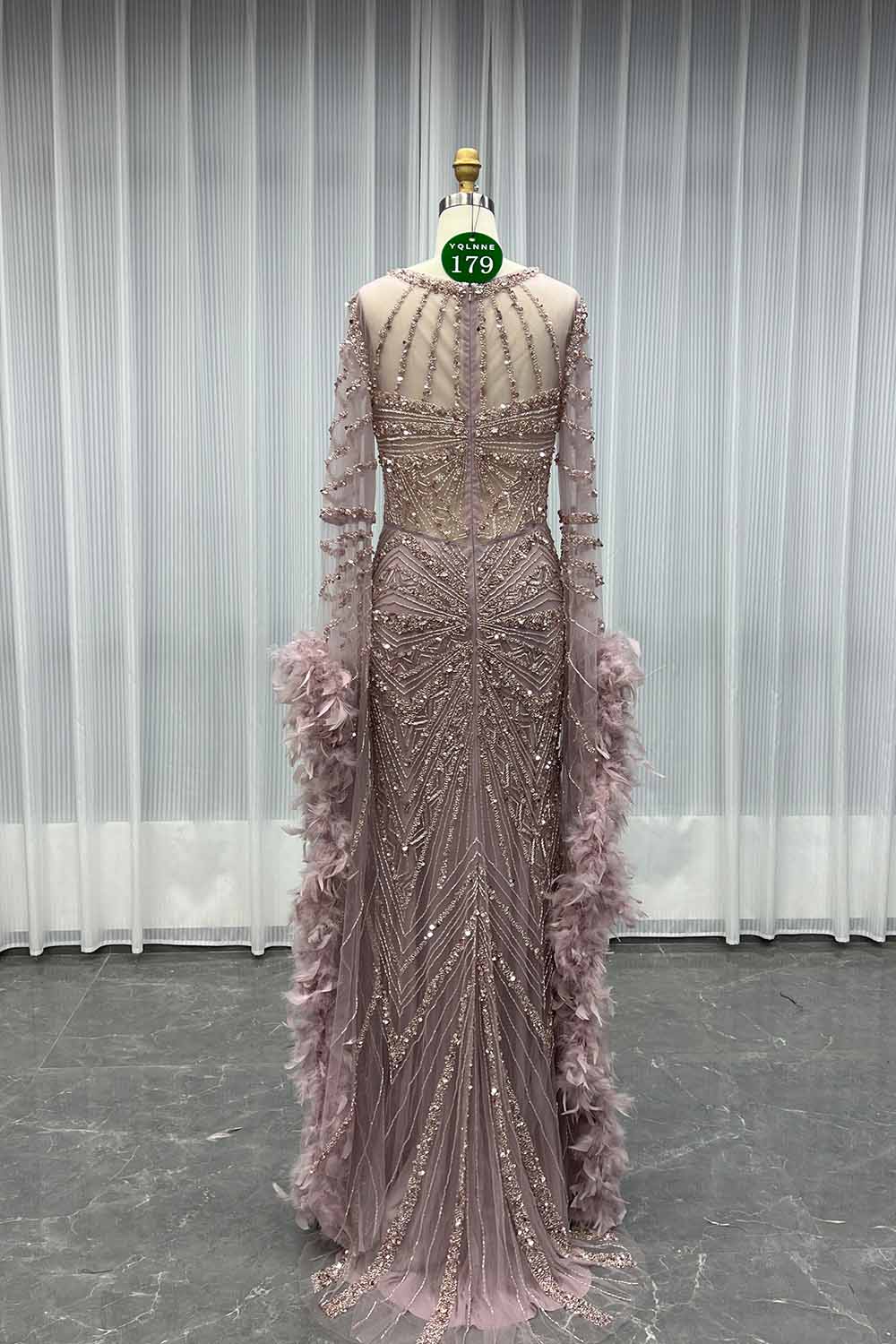 YQLNNE 0179 Pink Long Sleeves Feathers Evening Dress With Handmade Crystals Beaded