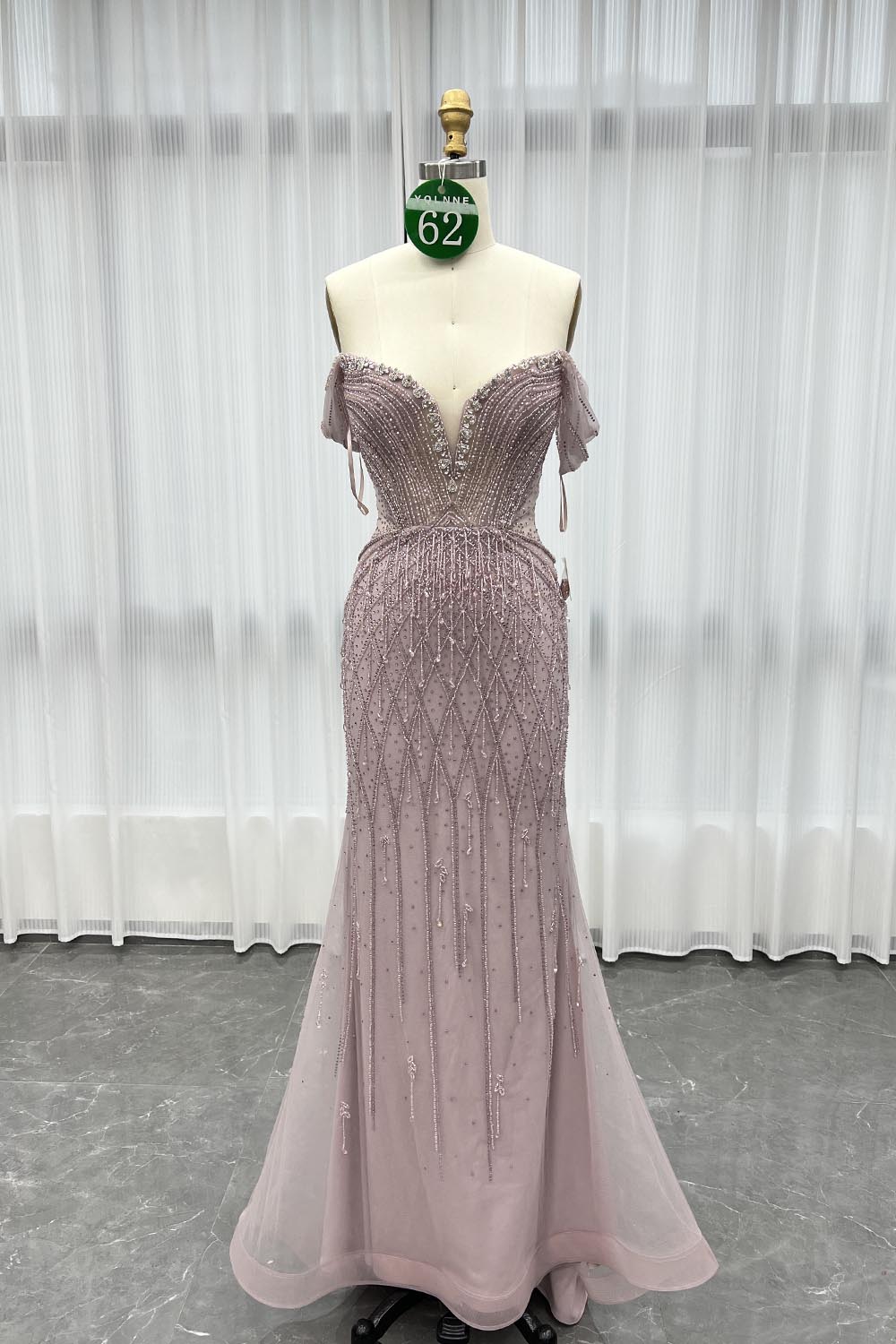 YQLNNE 062 Pink Off Shoulder Evening Dress Long Crystals Beaded Evening Gown