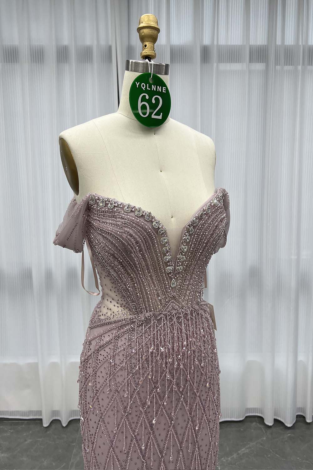 YQLNNE 062 Pink Off Shoulder Evening Dress Long Crystals Beaded Evening Gown