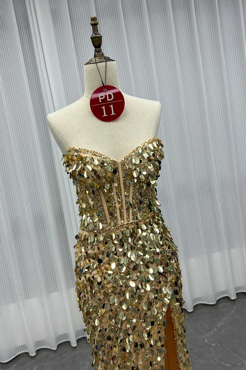 YQLNNE PD011 Sparkly Gold Sequins Beading Long Prom Dress With Slit