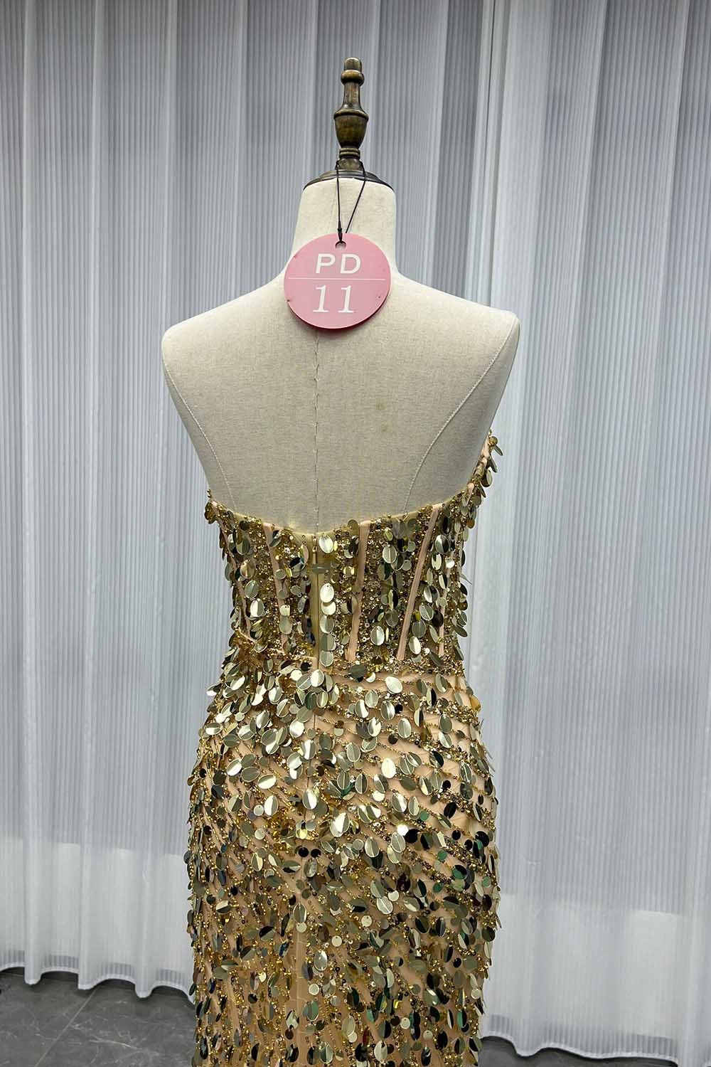 YQLNNE PD011 Sparkly Gold Sequins Beading Long Prom Dress With Slit