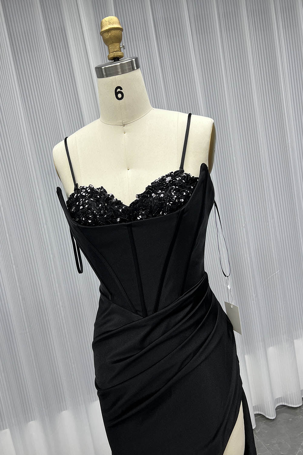 Unique Black Satin Slit Long Prom Dresses Strapless Lace-up Formal Party Dress