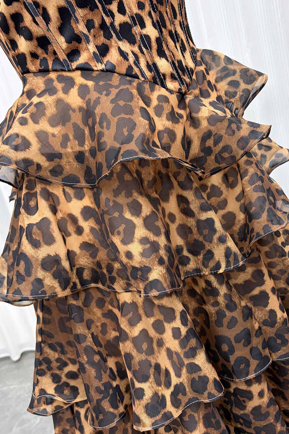 YQLNNE 079 Leopard Print Strapless Long Prom Dresses With Slit
