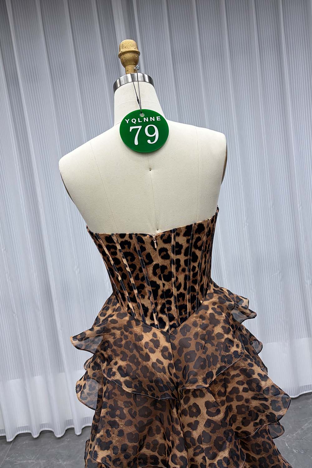 YQLNNE 079 Leopard Print Strapless Long Prom Dresses With Slit