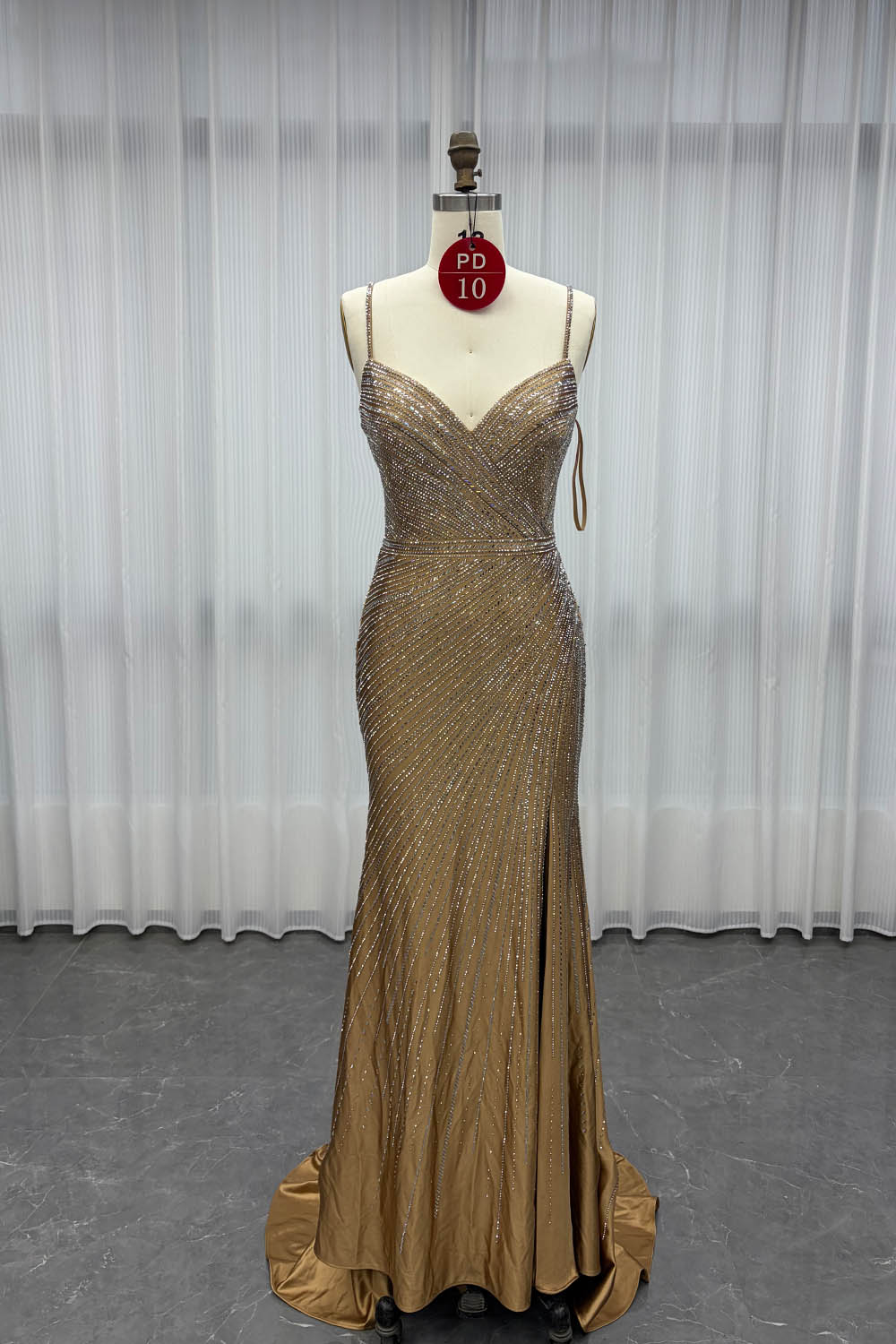 YQLNNE M1993 Gold Satin Straps Crystals Long Prom Dresses Mermaid With Slit