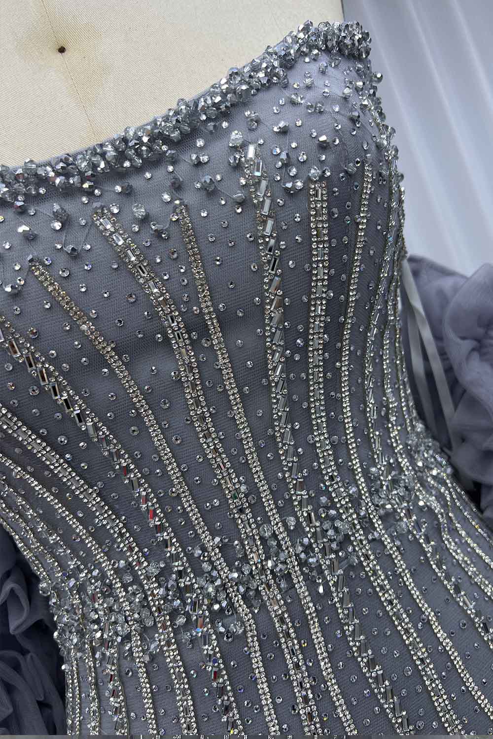 YQLNNE 0128 Luxury Gray Crystals Evening Party Gown With Removable Sleeves