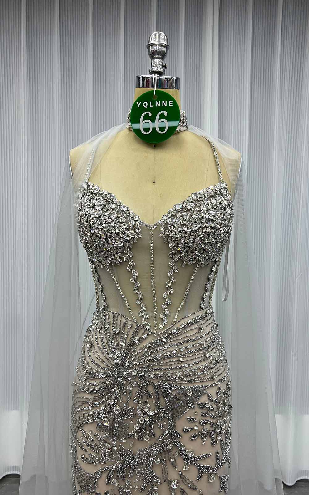 YQLNNE 066 Silver Nude Rhinestones Long Evening Dress Mermaid Party Dress With Cape