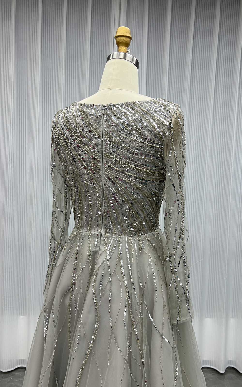 YQLNNE Modest Dark Green Long Sleeves Evening Dress Handmade Beaded