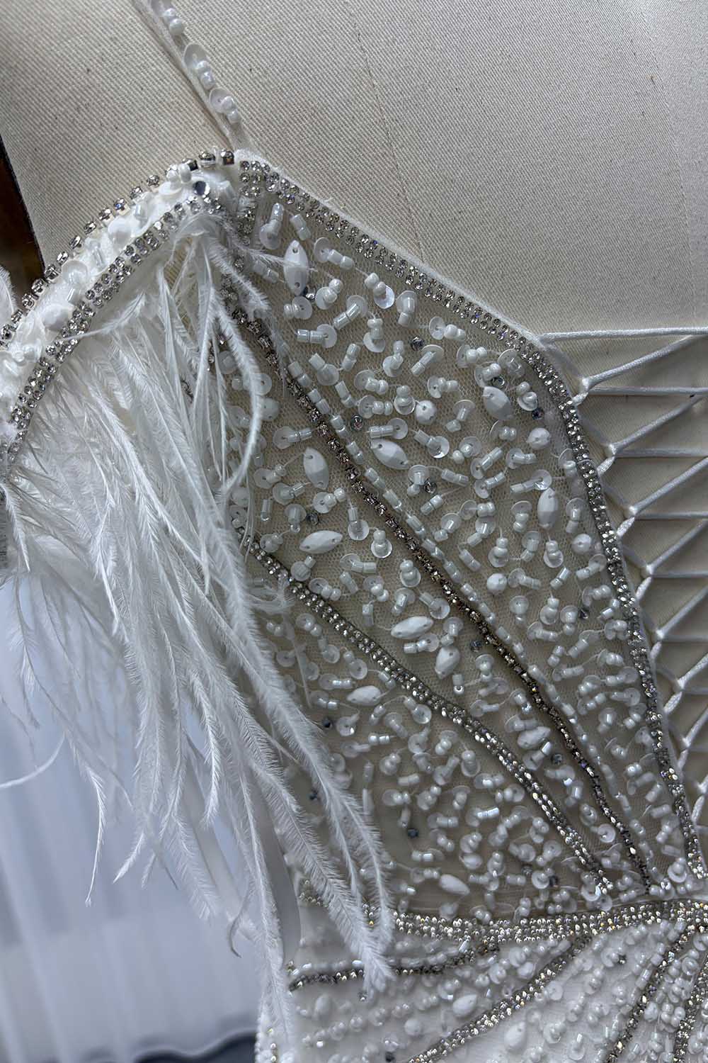 YQLNNE White Short Feathers Party Dress Handmade Crystals Beaded