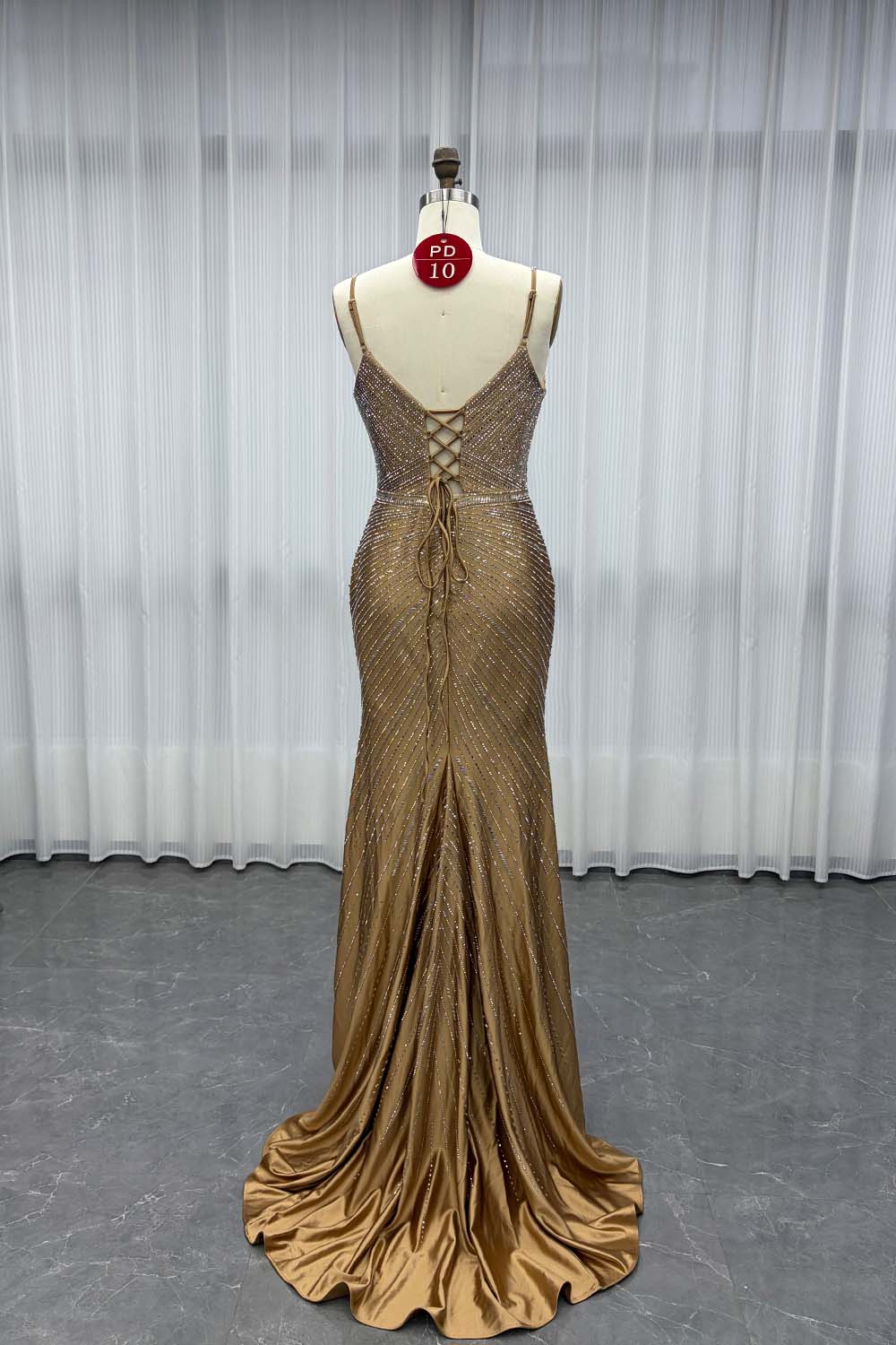YQLNNE M1993 Gold Satin Straps Crystals Long Prom Dresses Mermaid With Slit